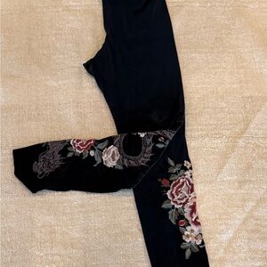 Johnny Was Embroidered Black Velvet Leggings